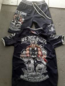 Camisa ? Comuda Quantro Gaveta