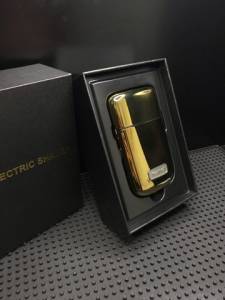 Shaver Kemei Profissional Metal Dourada