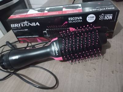 Escova Secadora on 1200w.  $ 150