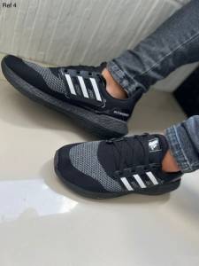 Tnis Adidas