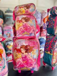 Mochila Escolar Infantil Feminina Kit Carrinho ( Mochila, Lancheira, Estojo )