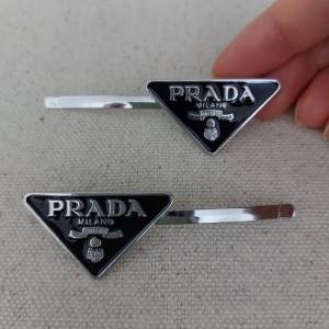 Presilha De Cabelo Prada Luxo Blogueira