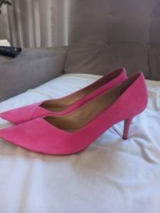 Scarpin Schutz