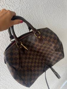 Bolsa Lv
