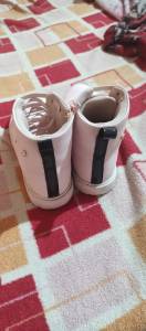 Tenha Bota De Criana Estar timo Condies De Uso