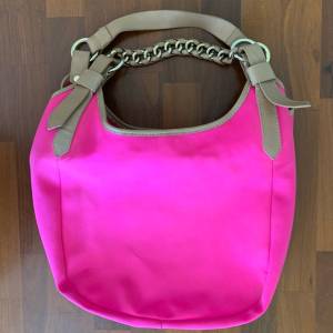 At 6x Sem Juros Bolsa Arezzo Rosa Pink Neon