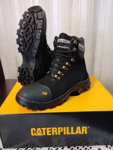 Coturno Caterpillar Preto