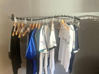 Leva Tudo Ferro  E Blusas