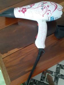 Vendo Secador Profissional  Power Lizze Semi-novo Mesmo.