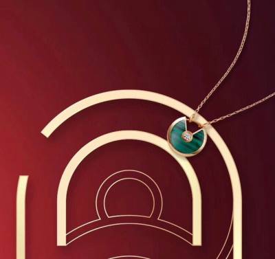 Colar Dourado Cartier Feminino