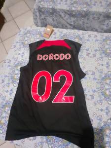 Terno Camisa 22/23 Futebol , Liverpool Preta Vero Shorts Top