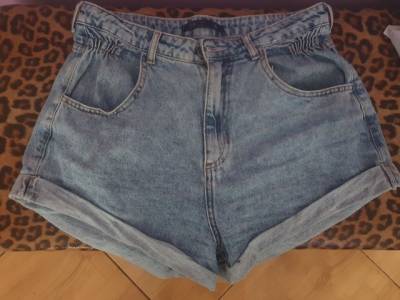 Short Tamanho 42