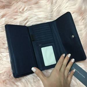 Carteira Tommy Hilfiger Feminina Em Couro Original E Importada