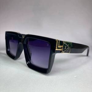 culos Louis Vuitton Milionrio Preto