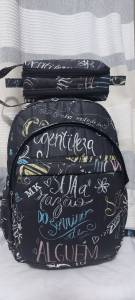 Mochila + Estojo Impermevel