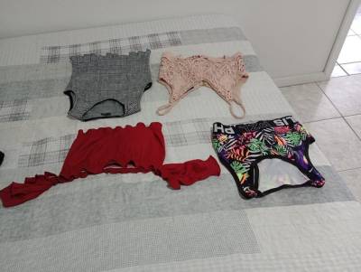 Vende-se Roupas