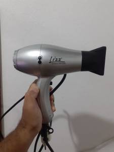 Secador De Cabelo Lizz Compact on 3500(usado)