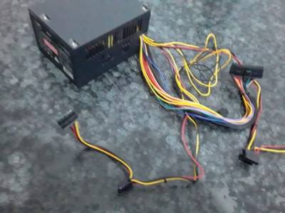 Fonte Gamer 300w Wpc Estado De Nova - Computador