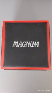 Relgio Magnum