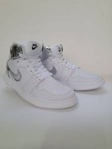 Tnis Nike Air Jordan 1