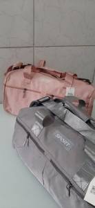 Bolsa Esportiva Com Compartimento Calado