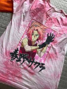Camiseta Piticas Sakura Naruto