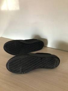 Tnis Redley Black Original
