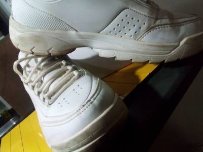 Tnis Feminino Branco Couro Gucci Semi Novo!