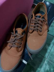 Sapatnis Polo Wear