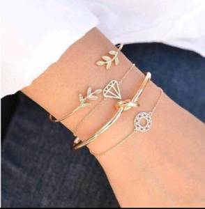 Quarteto De Pulseiras 50,00