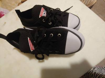 Vendo Tenis Adidas, Novo.