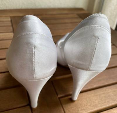 Sapato Scarpin Branco De Noiva Nmero 35