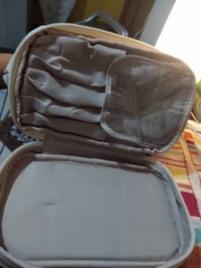 Necessaire Grande Capacidade Nunca Usada