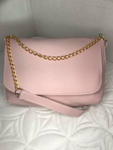 Bolsa Em Couro Sinttico
