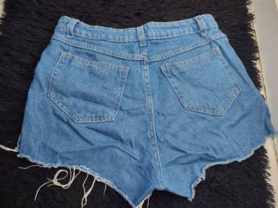 Short Jeans