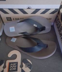 Chinelo Kenner Basic Tam 40 & 43 (original / Novo)