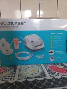 Vende -se Um Inalador Compressor