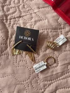 Semi Joias