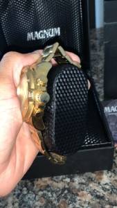 Relgio Magnum Masculino Banhado A Ouro Usado