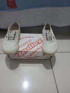 Tenis Redley Branco Semi Novo