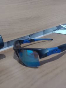 Lupa Oakley , Nenhum Arranho Na Lente
