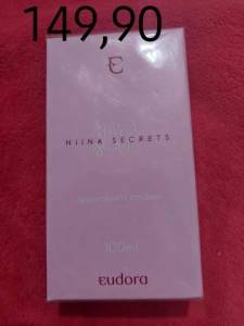 Perfume Niina Secrets