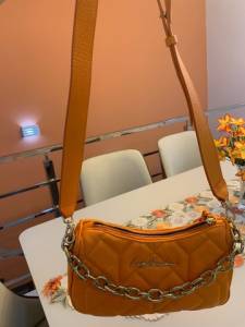 Bolsa Luiza Barcelos Nova  480,00