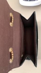 Bolsa Com Ala Em Correntes