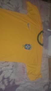 Camisa Da Seleo Brasileira timo Material.  Tamanhos M Preo Retirada.