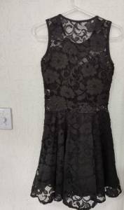 Vestido De Renda Preto