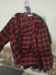 Camisa Preta E Vermelha Quadriculada
