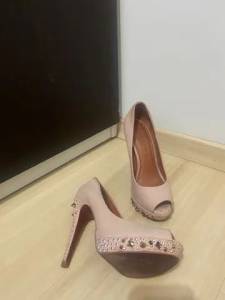 Sapato Scarpin Carrano N36
