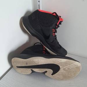 Nike Air Precision