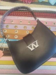 Bolsa W